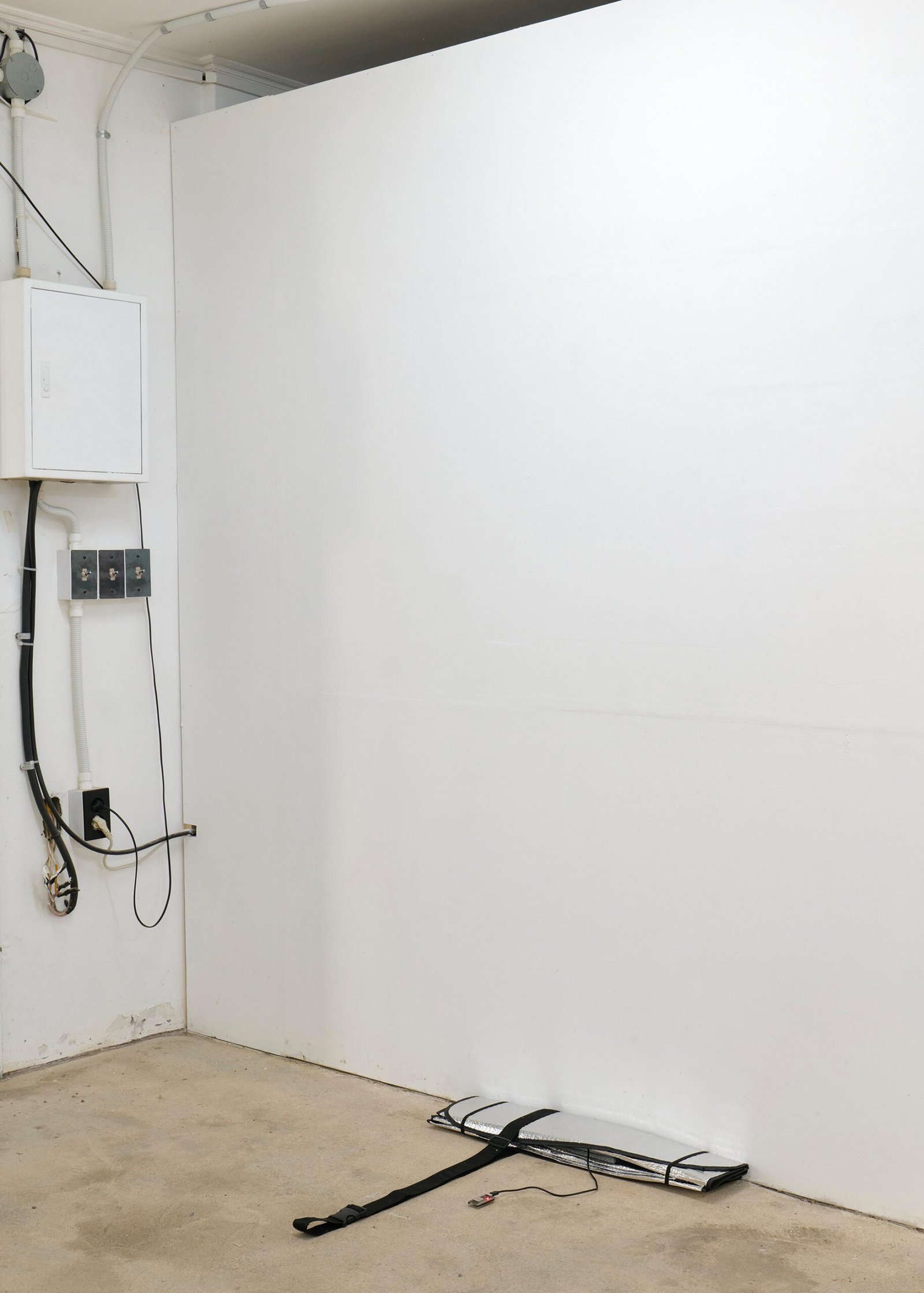 Francesco Muggetti, Untitled, contemporary art installation, unreadymades, infrastructural interventions, contemporary artist, microintimacy, traces, car sunshade, esp32, morse code, domestic